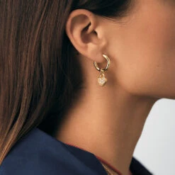 Créoles CRÉOLES ONDULÉES 12 Créoles CRÉOLES ONDULÉES -Unique Bijoux Magasin 02380725 157 TU M6