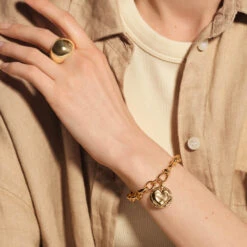 Pendentif MÉDAILLE CŒUR 16 Pendentif MÉDAILLE CŒUR -Unique Bijoux Magasin 02880068 157 TU M4