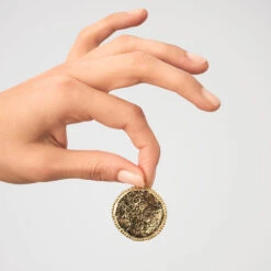 Pendentif MÉDAILLE TEXTURÉE -Unique Bijoux Magasin 02880134 157 TU M1