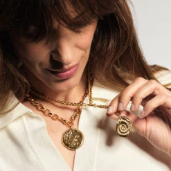 Pendentif MÉDAILLE TEXTURÉE -Unique Bijoux Magasin 02880134 157 TU M4